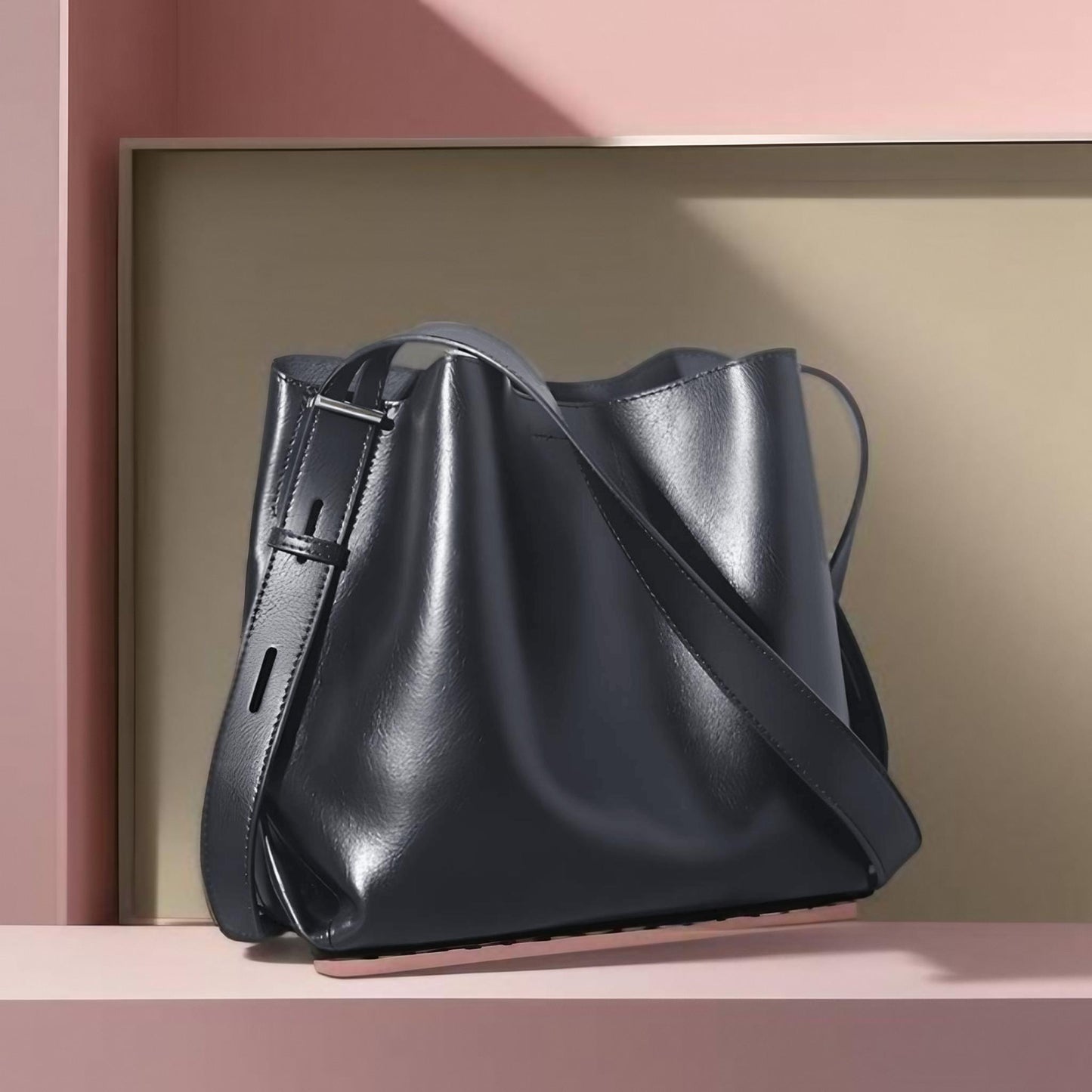 Exquisite Leather Bucket Bag| Genuine leather|Tote Bag|Top-layer Cowhide