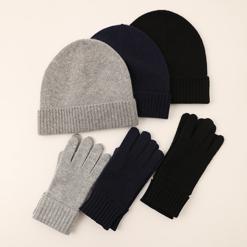 Cashmere_Duo_Luxurious_Cashmere_Beanie_and_Gloves_Set_Artisan_Craftsmanship-Artisan Craftsmanship: The knitted design showcases superior craftsmanship, promising durability and a timeless aesthetic.

Versatile Color Options: Available in three sophisticated colors—Ash Grey, Midnight Blue, and Onyx Black—this set complements any outfit with its understated elegance.