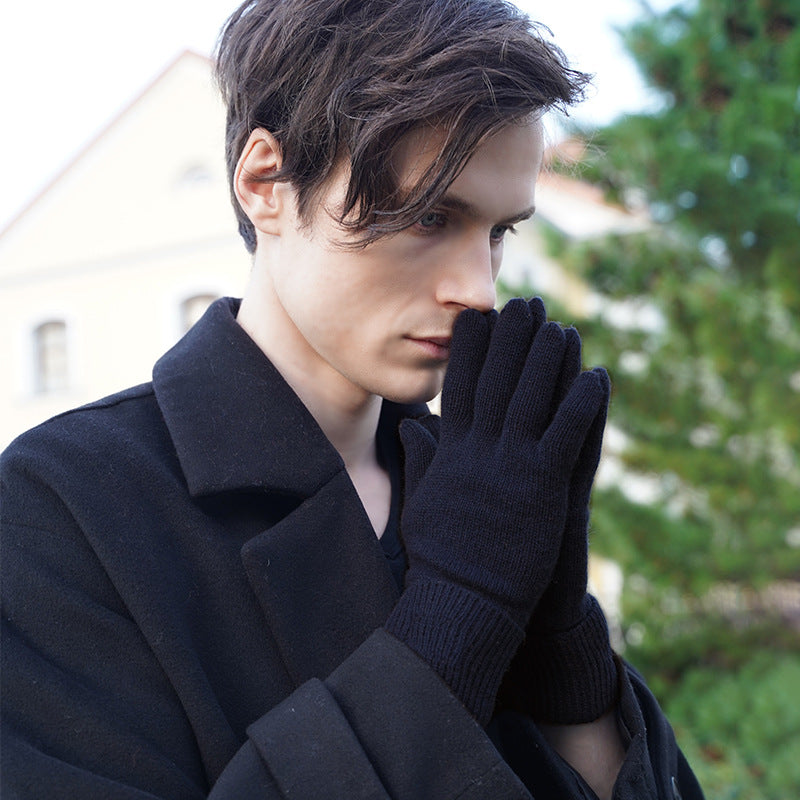 Cashmere Duo|Luxurious Cashmere Beanie and Gloves Set|Artisan Craftsmanship