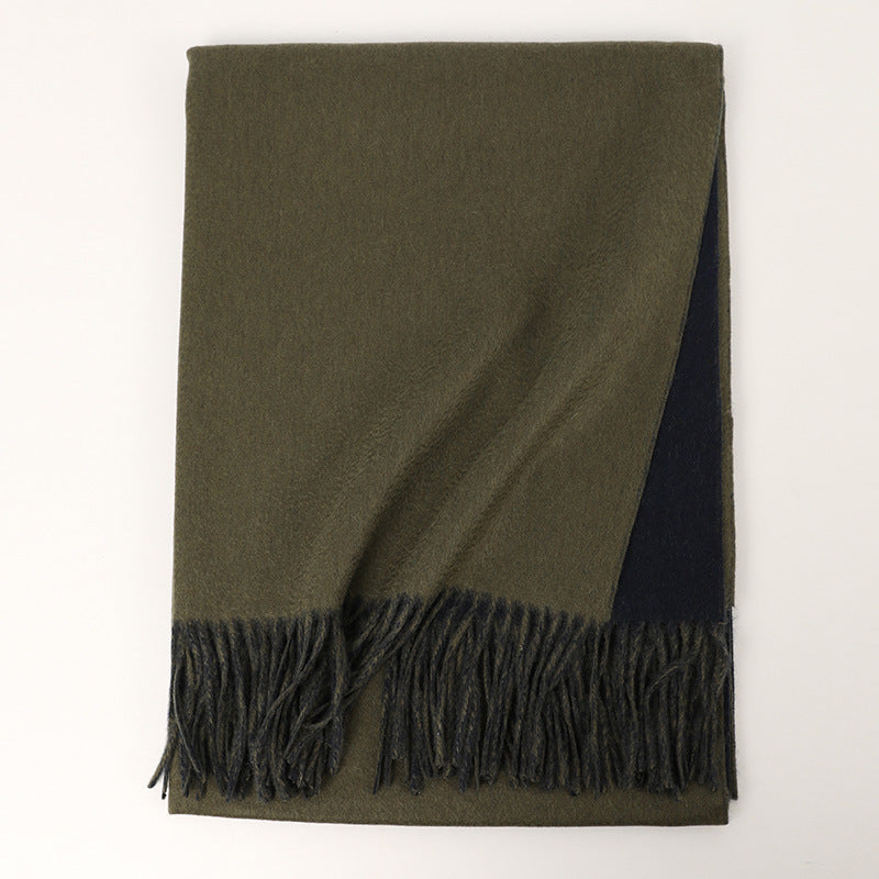 Evergreen and Indigo Colours-Double Sided Scarf-100% Cashmere Shawl-Unrivaled Cashmere Excellence

Indulge in the supreme luxury of our cashmere shawl, a masterpiece crafted from the finest 100% pure cashmere sourced from the serene plains of Inner Mongolia, China. This exquisite creation is the epitome of warmth and sophistication, designed for those who appreciate life's finer pleasures.